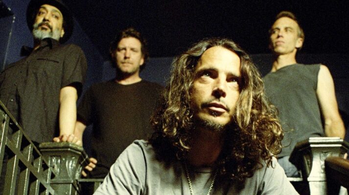 who was the lead singer of soundgarden