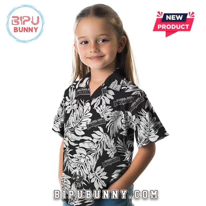 Tampa Bay Buccaneers Monstera Leaf Pattern Hawaiian Shirt