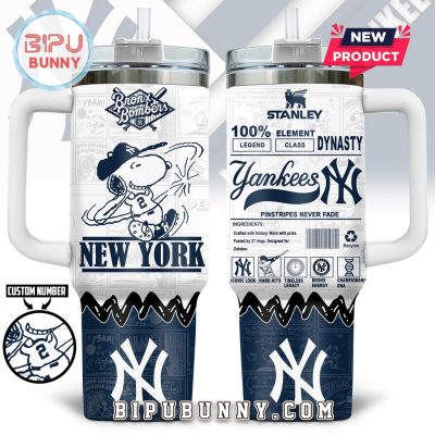 New York Yankees x Snoopy Stanley Tumbler 40oz New York Yankees x Snoopy Stanley Tumbler 40oz