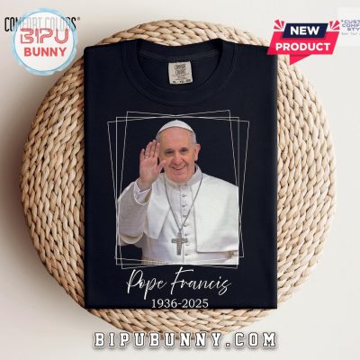 Pray For Pope Francis Memorial T-Shirt