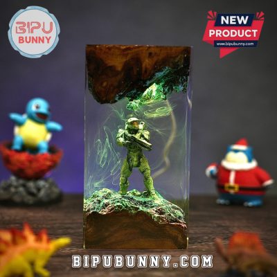 Halo Master Chief Resin Lamp