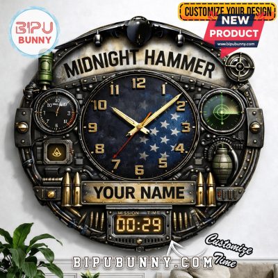 Midnight Hammer 3D Visual Effect Decorative Wall Clock