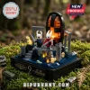 Hollow Knight brick-built diorama with lit orange crystal, The Knight and Hornet figures on a mossy forest base.!
