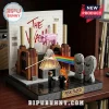 Pink Floyd 60th anniversary brick set featuring The Wall, a flying pig, prism light refraction, and two minifigures.!