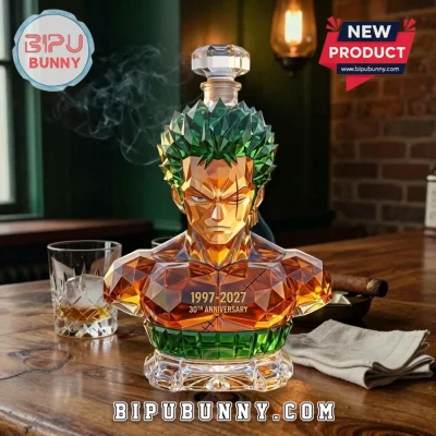 Roronoa Zoro One Piece 30th Anniversary Whiskey Decanter