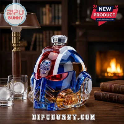 Space Marine Helmet Sculpted Glass Whiskey Decanter