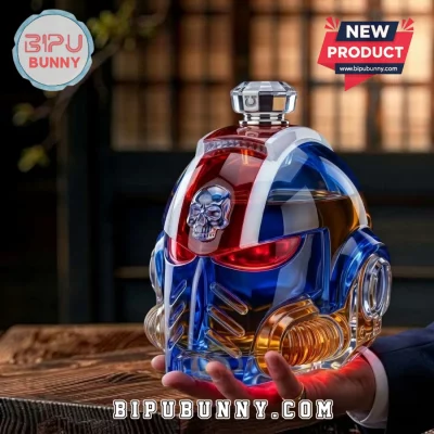 Space Marine Helmet Sculpted Glass Whiskey Decanter