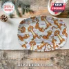 Oval serving platter featuring a repeating Tigger print from Winnie the Pooh on a wavy light purple and white background.!