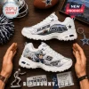 Skechers Dallas Cowboys D'Lites Mascot Chunky Sneakers in white featuring team graphics, Arlington text, and navy accents.