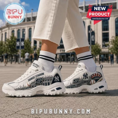 Skechers New York Yankees D’Lites White Platform Sneaker