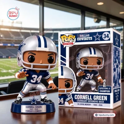 Dallas Cowboys Cornell Green Legendary Defensive Back Vinyl Figure